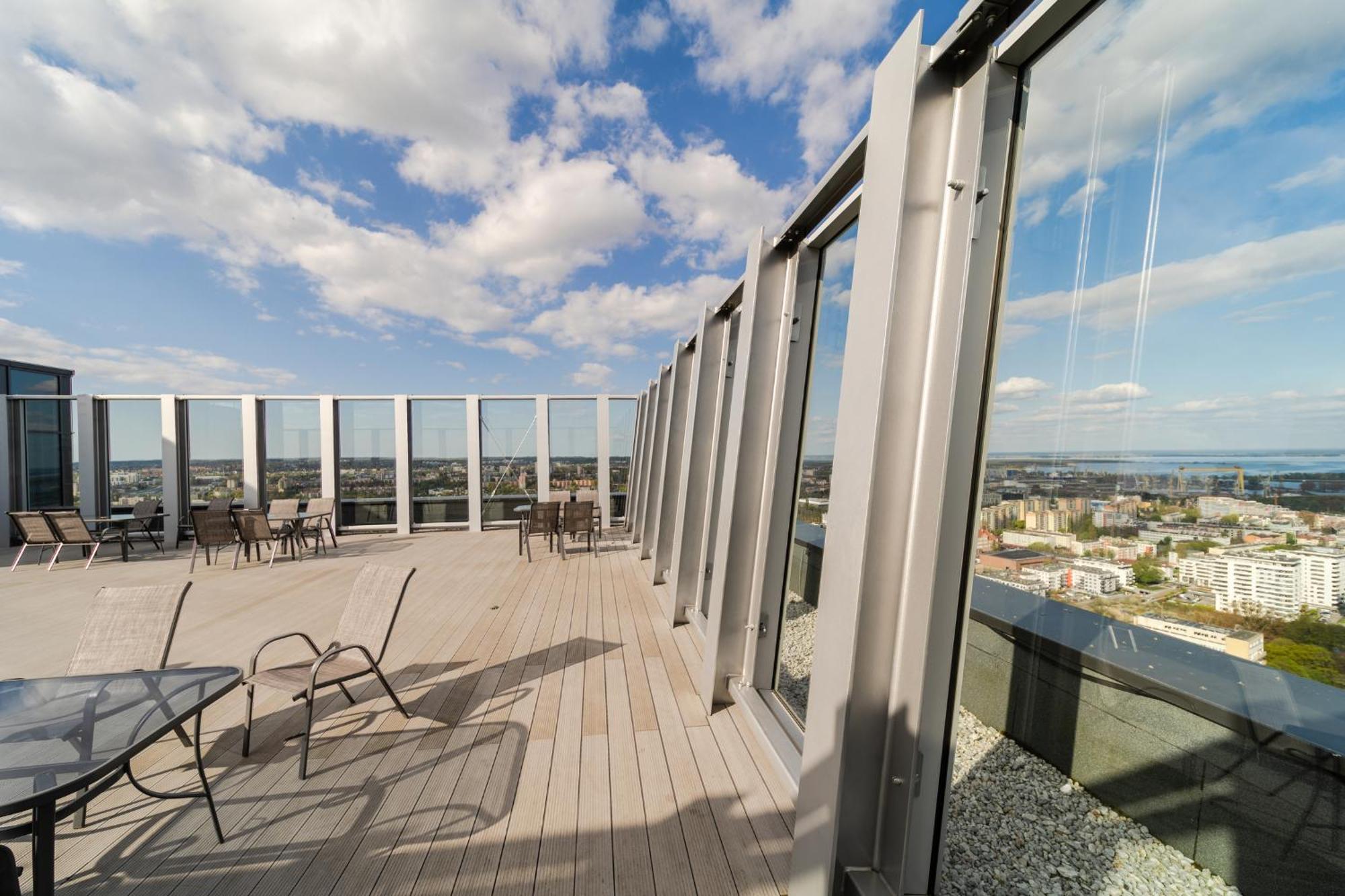 Hanza Tower Apartment No. 524 - Swimming Pool, Jacuzzi, Balcony Szczecin Luaran gambar