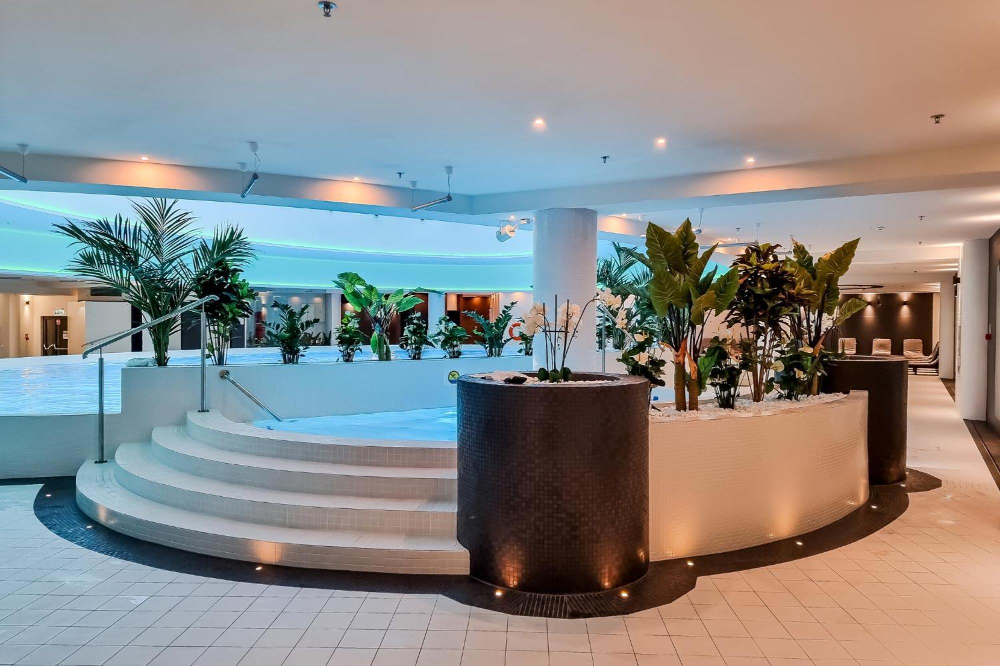 Hanza Tower Apartment No. 524 - Swimming Pool, Jacuzzi, Balcony Szczecin Luaran gambar